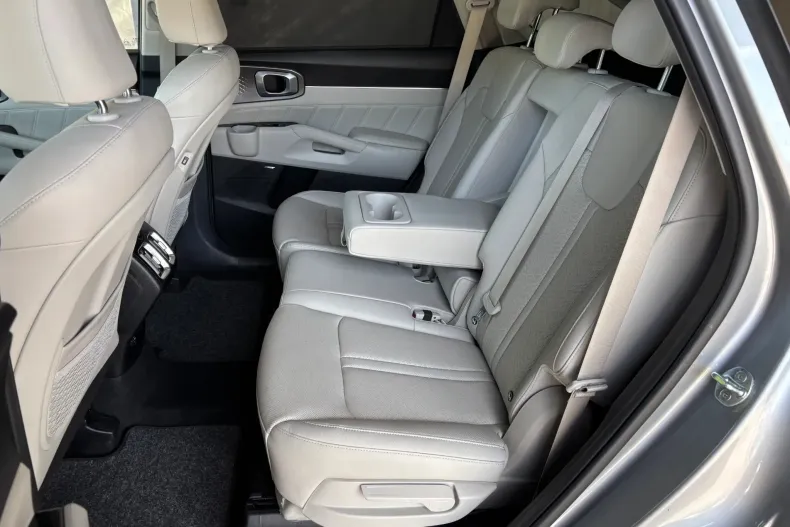 Kia Sorento din 2021 cu 154.000 km - oferta KIA256960 - foto 38