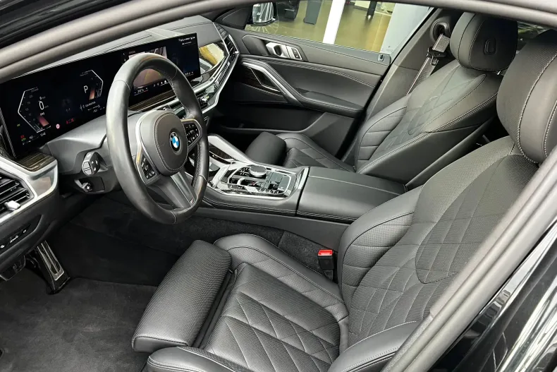 BMW X6 (Seria X) din 2024 cu 12.600 km - oferta BMW256961 - foto 18