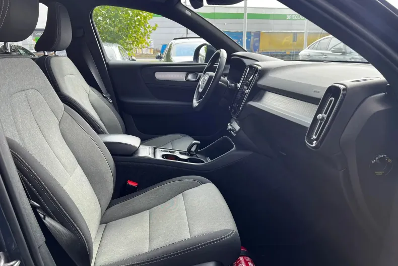 Volvo XC40 din 2022 cu 106.000 km - oferta VOL256962 - foto 7
