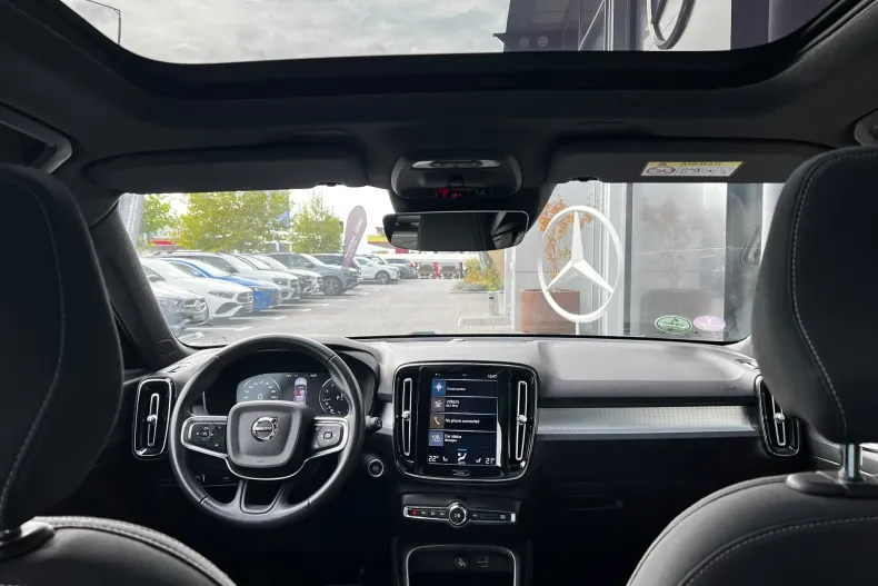 Volvo XC40 din 2022 cu 106.000 km - oferta VOL256962 - foto 10