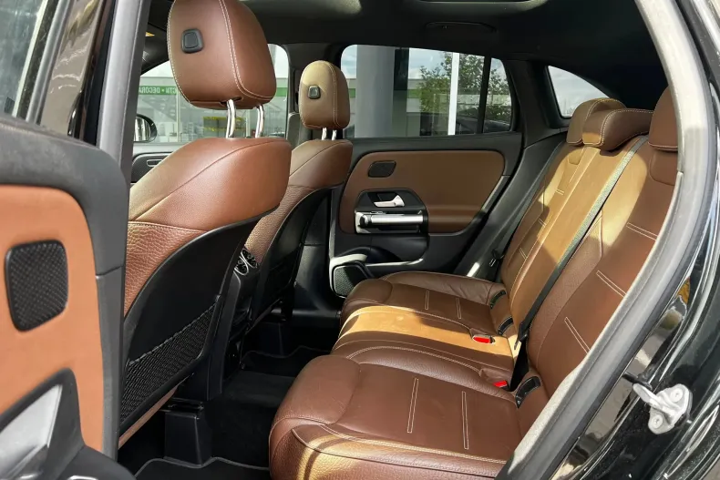 Mercedes-Benz GLA 200 (Clasa GLA) din 2022 cu 141.000 km - oferta MER256964 - foto 10