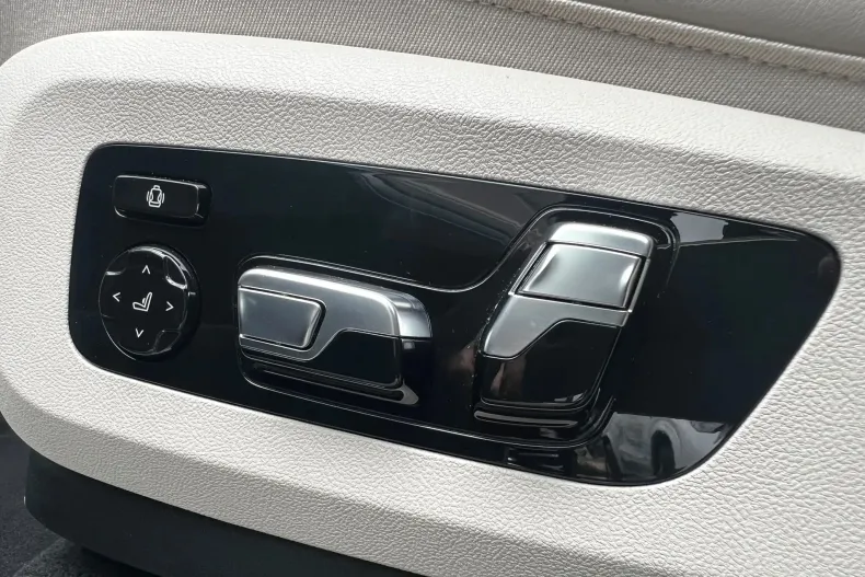 BMW X7 (Seria X) din 2023 cu 41.300 km - oferta BMW256965 - foto 15