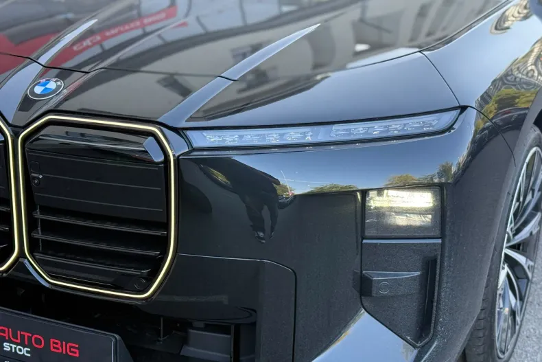 BMW 740 (Seria 7) din 2026 cu 100 km - oferta BMW256968 - foto 2