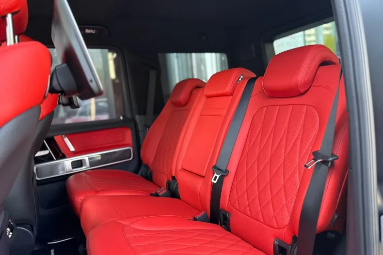 Mercedes-Benz G 63 AMG (Clasa G) din 2026 cu 100 km - oferta MER256970 - foto 18