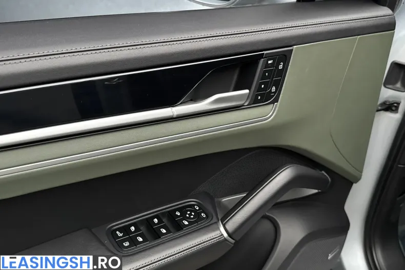 Porsche Cayenne din 2023 cu 112.627 km - oferta POR256971 - foto 16
