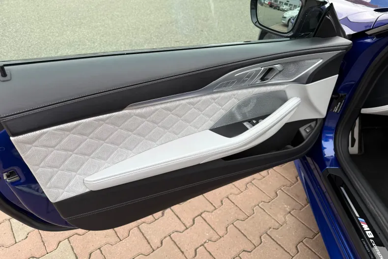 BMW M8 (Seria 8) din 2022 cu 60.000 km - oferta BMW256984 - foto 21