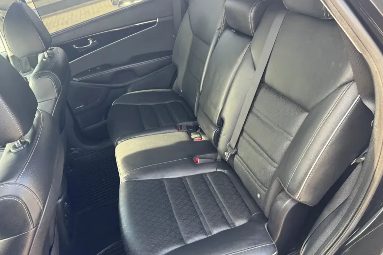 Kia Sorento din 2020 cu 140.000 km - oferta KIA256993 - foto 16