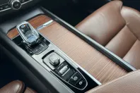 Volvo XC60 din 2020 cu 123.000 km - oferta VOL256995 - foto 19