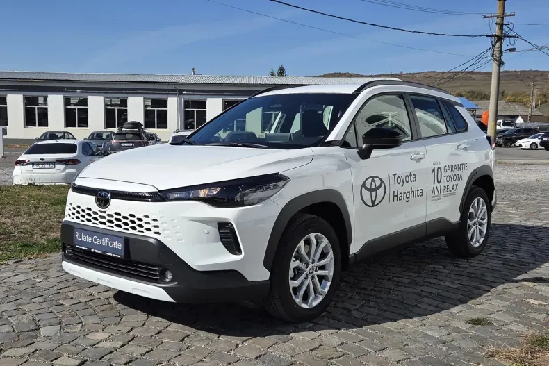 Toyota Corolla Cross din 2026 cu 5.300 km - oferta TOY257003 - foto 1