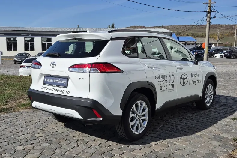 Toyota Corolla Cross din 2026 cu 5.300 km - oferta TOY257003 - foto 4
