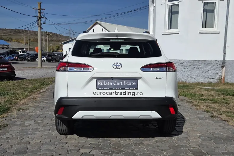 Toyota Corolla Cross din 2026 cu 5.300 km - oferta TOY257003 - foto 6