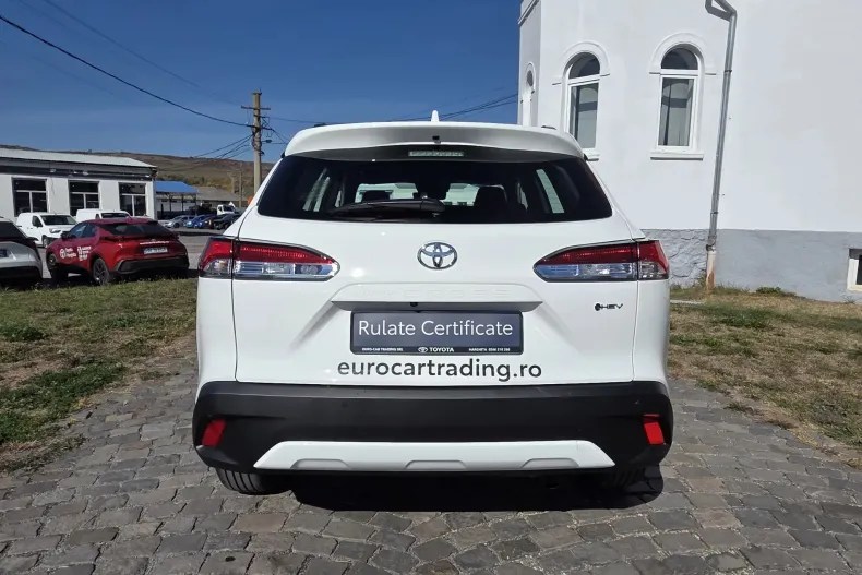 Toyota Corolla Cross din 2026 cu 5.300 km - oferta TOY257003 - foto 12