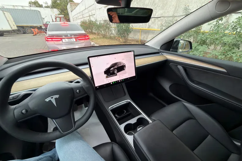 Tesla Model Y din 2022 cu 165.206 km - oferta TES257009 - foto 18