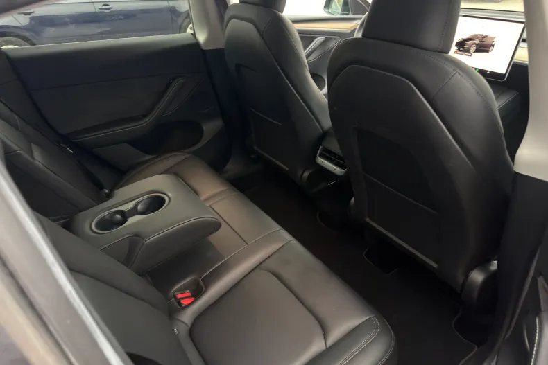 Tesla Model Y din 2022 cu 165.206 km - oferta TES257009 - foto 21