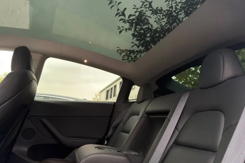 Tesla Model Y din 2022 cu 165.206 km - oferta TES257009 - foto 23
