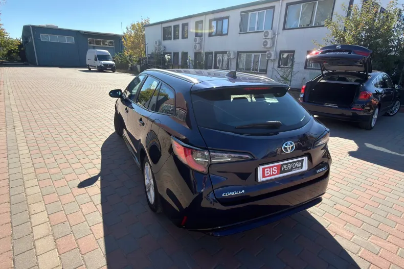 Toyota Corolla din 2021 cu 128.792 km - oferta TOY257012 - foto 4