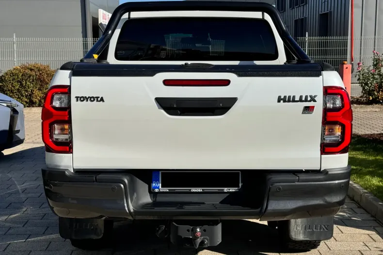 Toyota Hilux din 2023 cu 12.702 km - oferta TOY257015 - foto 6