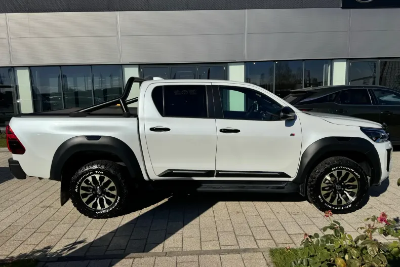 Toyota Hilux din 2023 cu 12.702 km - oferta TOY257015 - foto 8