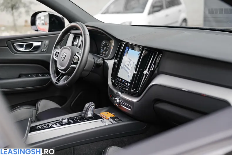 Volvo XC60 din 2021 cu 163.000 km - oferta VOL257029 - foto 15