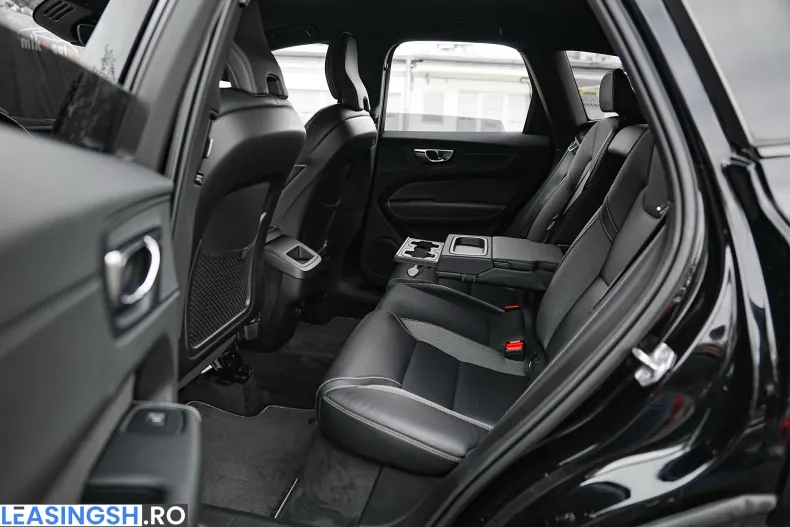 Volvo XC60 din 2021 cu 163.000 km - oferta VOL257029 - foto 18