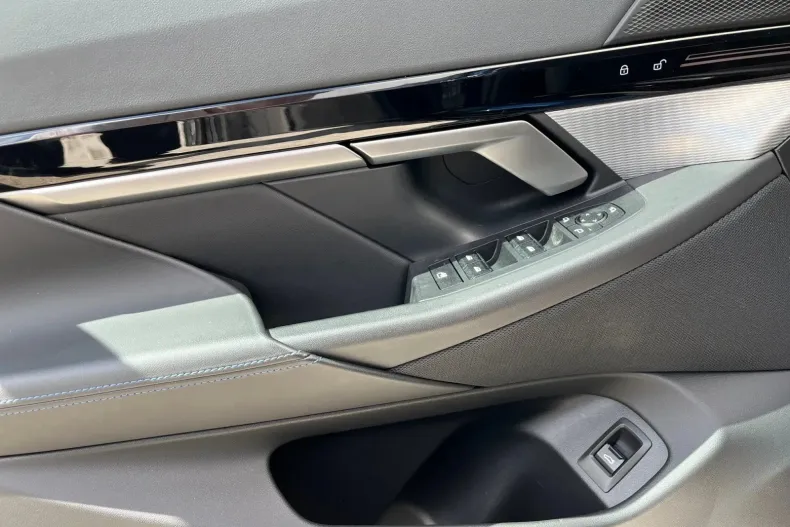 BMW 520 (Seria 5) din 2024 cu 9.980 km - oferta BMW257036 - foto 7