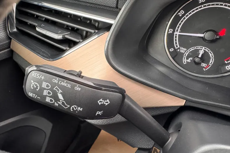 Skoda Scala din 2022 cu 42.669 km - oferta SKO257045 - foto 18