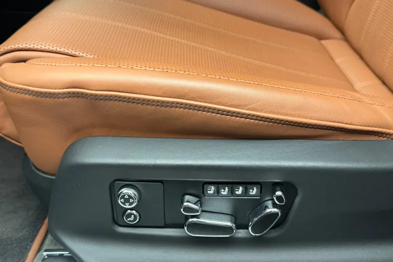 Bentley Bentayga din 2023 cu 65.200 km - oferta BEN257048 - foto 9