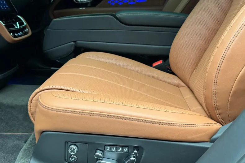 Bentley Bentayga din 2023 cu 65.200 km - oferta BEN257048 - foto 16