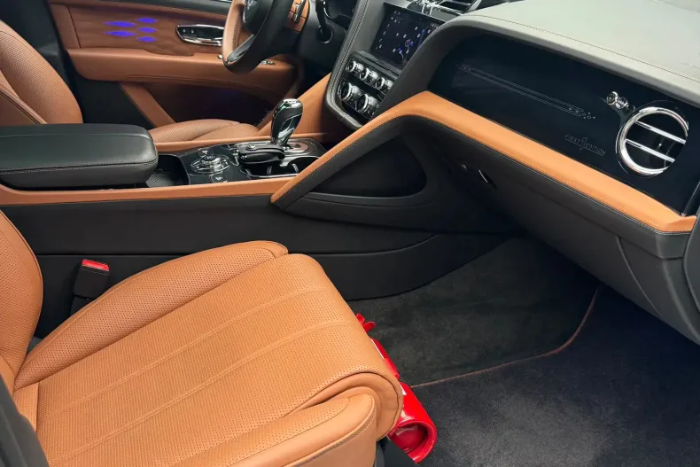 Bentley Bentayga din 2023 cu 65.200 km - oferta BEN257048 - foto 26