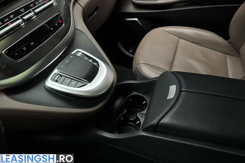 Mercedes-Benz V 300 (Clasa V) din 2021 cu 108.000 km - oferta MER257052 - foto 16