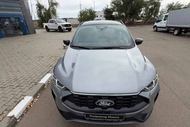 Ford Kuga din 2025 cu 9.500 km - oferta FOR257065 - foto 6
