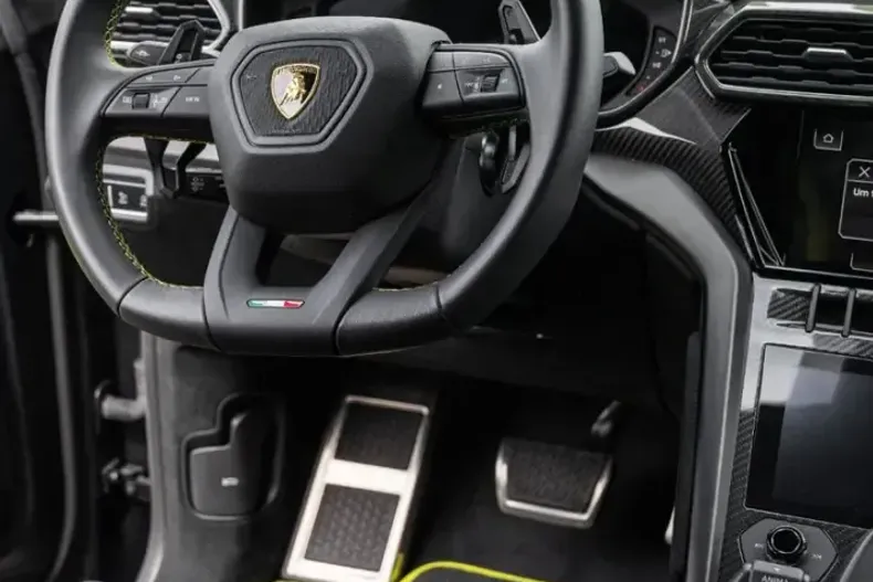 Lamborghini Urus din 2025 cu 10.690 km - oferta LAM257069 - foto 12