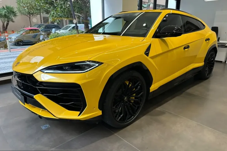 Lamborghini Urus din 2025 cu 13.100 km - oferta LAM257071 - foto 1