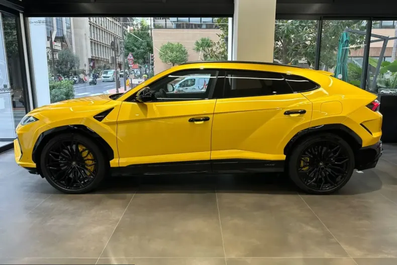 Lamborghini Urus din 2025 cu 13.100 km - oferta LAM257071 - foto 3