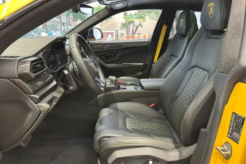 Lamborghini Urus din 2025 cu 13.100 km - oferta LAM257071 - foto 18