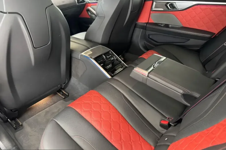 BMW M8 (Seria 8) din 2023 cu 85.000 km - oferta BMW257100 - foto 22