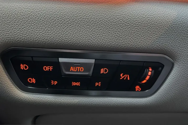 BMW X5 (Seria X) din 2021 cu 100.000 km - oferta BMW257101 - foto 26