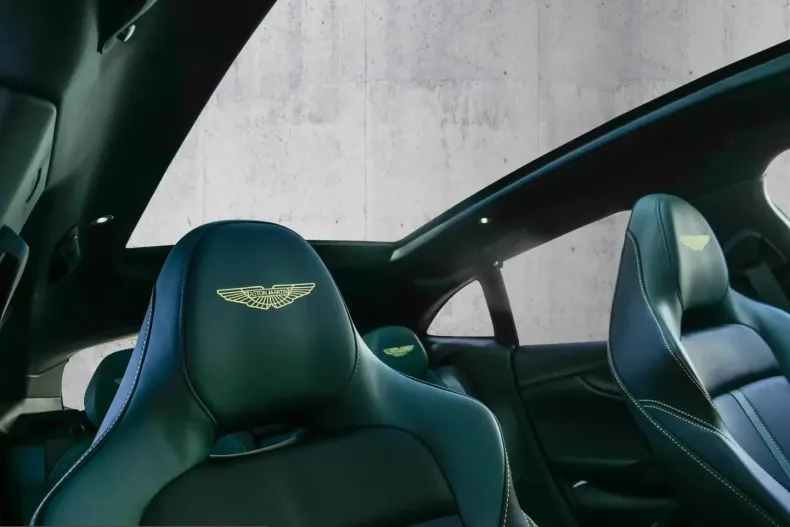 Aston Martin DBX din 2024 cu 32.040 km - oferta AST257108 - foto 23
