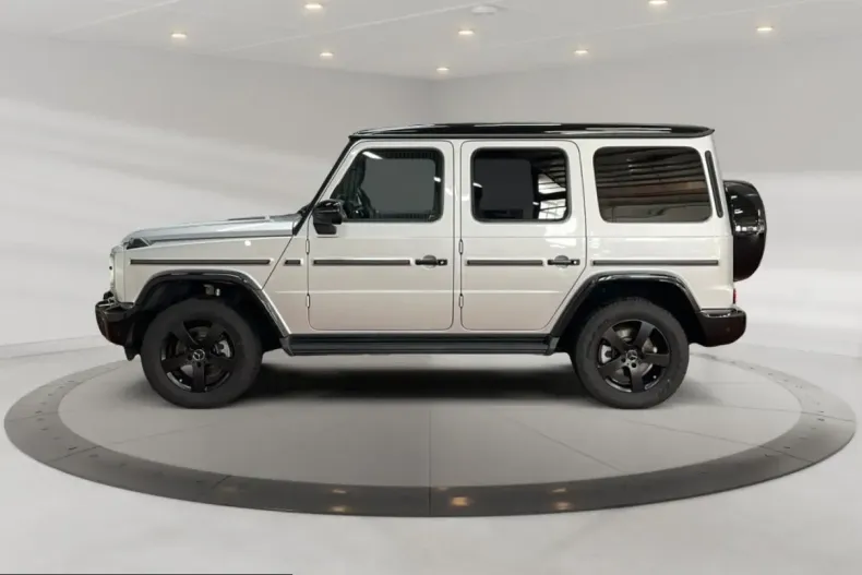 Mercedes-Benz G 450 (Clasa G) din 2025 cu 21.233 km - oferta MER257112 - foto 3