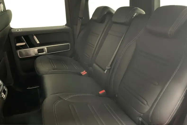 Mercedes-Benz G 450 (Clasa G) din 2025 cu 21.233 km - oferta MER257112 - foto 9