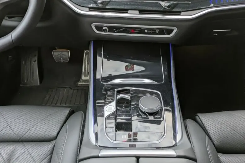 BMW X5 (Seria X) din 2025 cu 23.779 km - oferta BMW257117 - foto 9