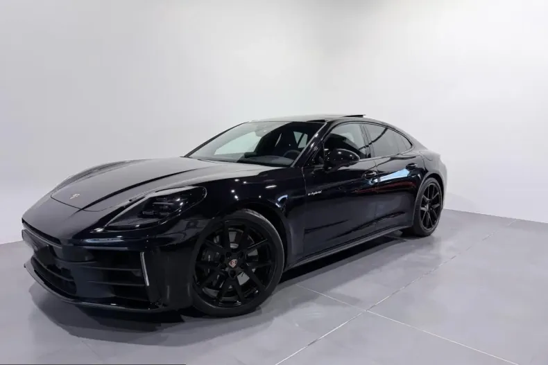 Porsche Panamera din 2025 cu 7.000 km - oferta POR257120 - foto 1