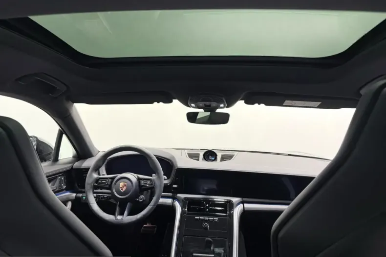 Porsche Panamera din 2025 cu 7.000 km - oferta POR257120 - foto 17