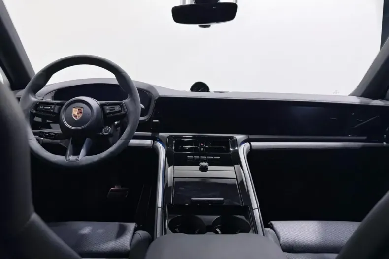 Porsche Panamera din 2025 cu 7.000 km - oferta POR257120 - foto 22