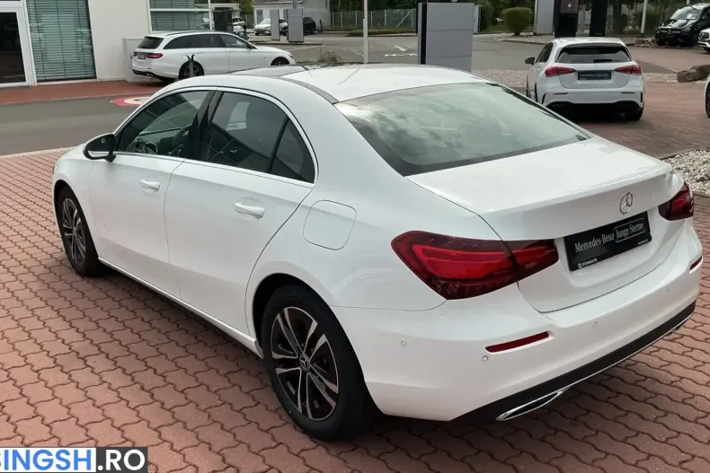 Mercedes-Benz A 180 (Clasa A) din 2024 cu 26.176 km - oferta MER257130 - foto 3