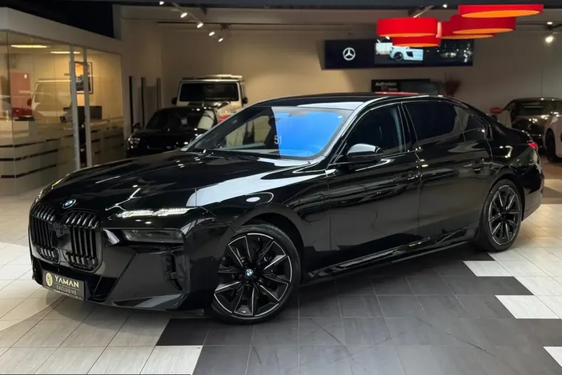 BMW 750 (Seria 7) din 2023 cu 79.000 km - oferta BMW257133 - foto 1