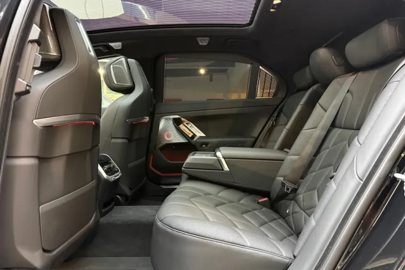 BMW 750 (Seria 7) din 2023 cu 79.000 km - oferta BMW257133 - foto 27