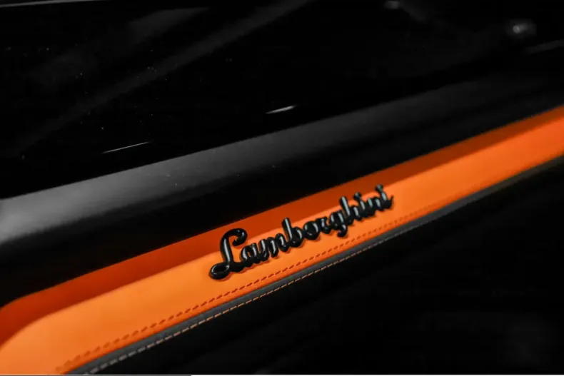 Lamborghini Urus din 2025 cu 16.990 km - oferta LAM257134 - foto 26