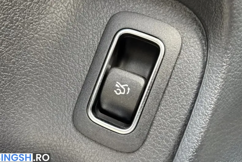 Mercedes-Benz A 180 (Clasa A) din 2025 cu 14.956 km - oferta MER257135 - foto 19
