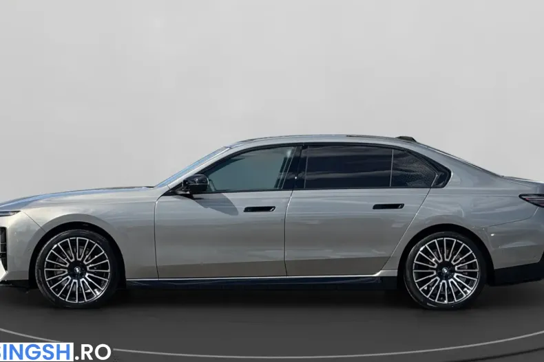 BMW 740 (Seria 7) din 2026 cu 989 km - oferta BMW257140 - foto 8
